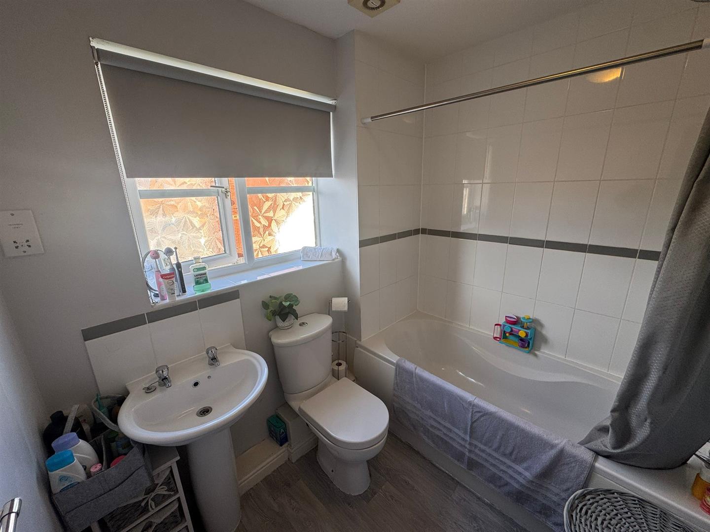 Ger Y Nant, Birchgrove, Swansea, SA7 0HD